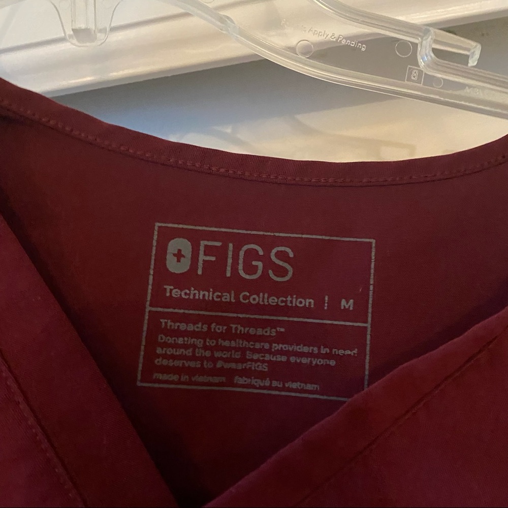 Figs Scrub top - Picture 4 of 4